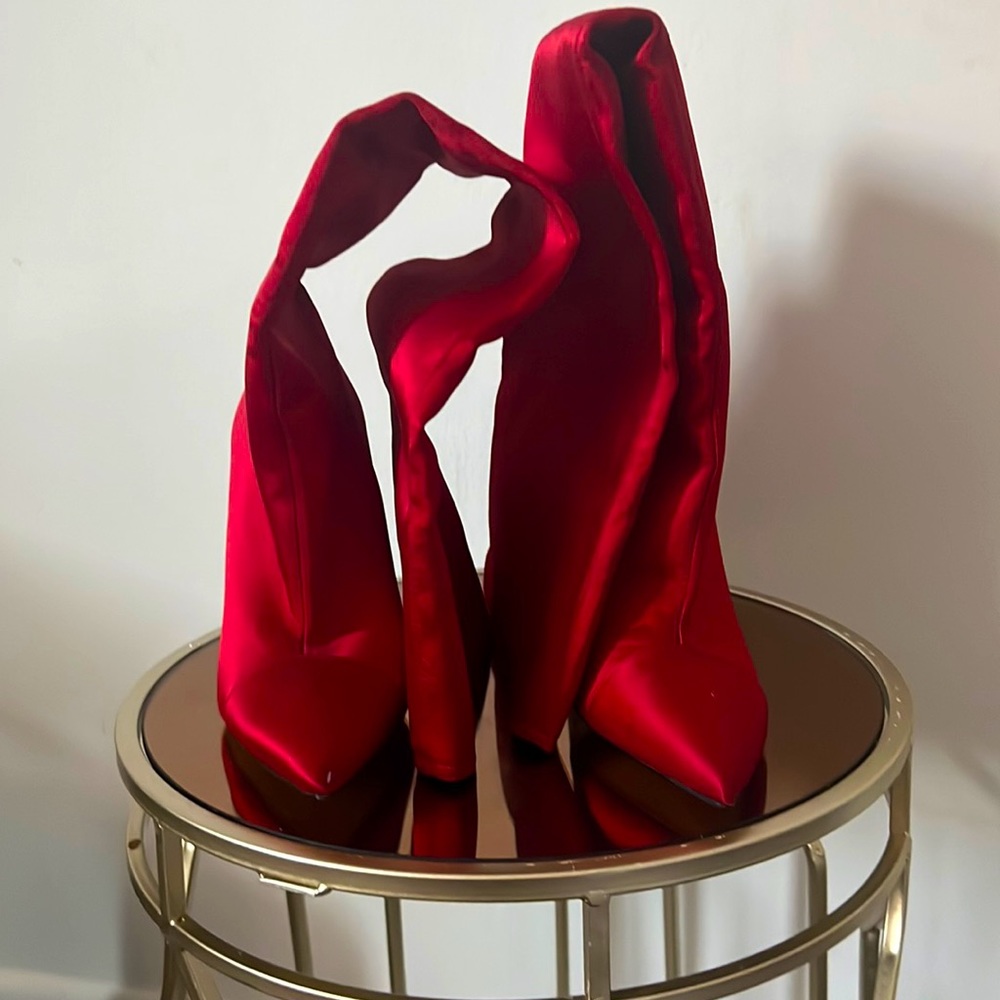 Zara over the knee  satin boots, perfect for the weather. Brand new .